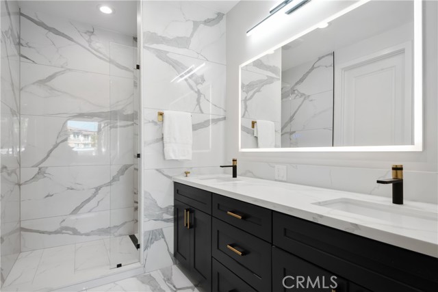 Detail Gallery Image 17 of 28 For 12837 N Seaglass, Los Angeles,  CA 90094 - 3 Beds | 2/1 Baths