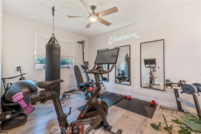 Detail Gallery Image 26 of 37 For 17065 Cantlay, Lake Balboa,  CA 91406 - 4 Beds | 3 Baths