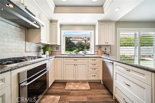 Detail Gallery Image 11 of 68 For 20550 via El Tajo, Yorba Linda,  CA 92887 - 4 Beds | 3 Baths