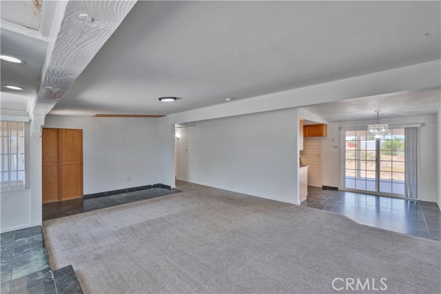 Detail Gallery Image 8 of 52 For 17764 Mojave St, Hesperia,  CA 92345 - 4 Beds | 2 Baths