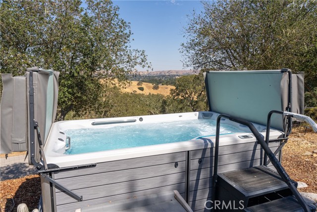 10755 Santa Ana Road, Atascadero CA: https://media.crmls.org/medias/46d2b2ea-1882-4586-8992-8aa32ac050d2.jpg