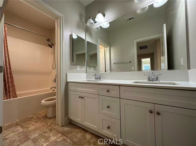 Detail Gallery Image 9 of 21 For 2772 E Raspberry, Ontario,  CA 91762 - 5 Beds | 4 Baths