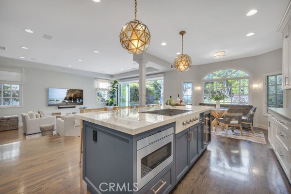 2001 Agnes Rd, Manhattan Beach, California 90266, 5 Bedrooms Bedrooms, ,4 BathroomsBathrooms,Residential,For Sale,Agnes Rd,SB25239453
