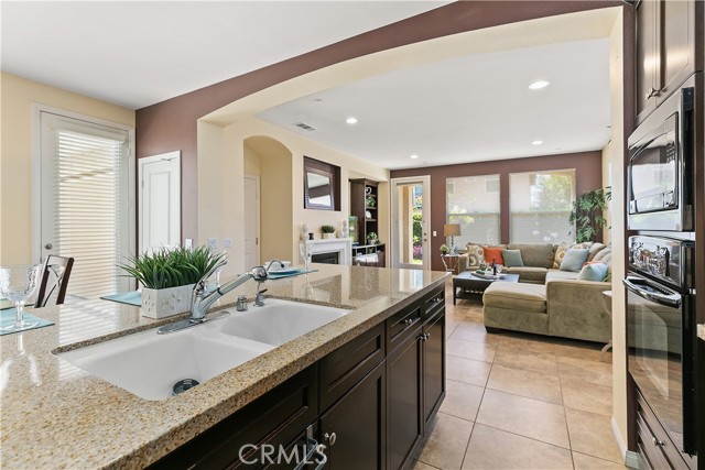 Detail Gallery Image 15 of 46 For 213 Polk St, Placentia,  CA 92870 - 5 Beds | 4 Baths