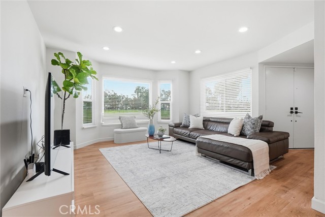 Detail Gallery Image 10 of 50 For 2337 Grandwood, Fullerton,  CA 92833 - 3 Beds | 2/1 Baths