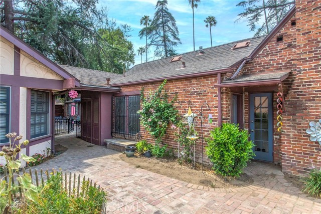 Entrance to the casita