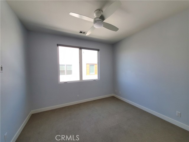 Detail Gallery Image 12 of 20 For 430 Transport, Tustin,  CA 92782 - 4 Beds | 3/1 Baths