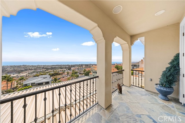 Detail Gallery Image 33 of 57 For 2 Cresta Del Sol, San Clemente,  CA 92673 - 5 Beds | 5/1 Baths