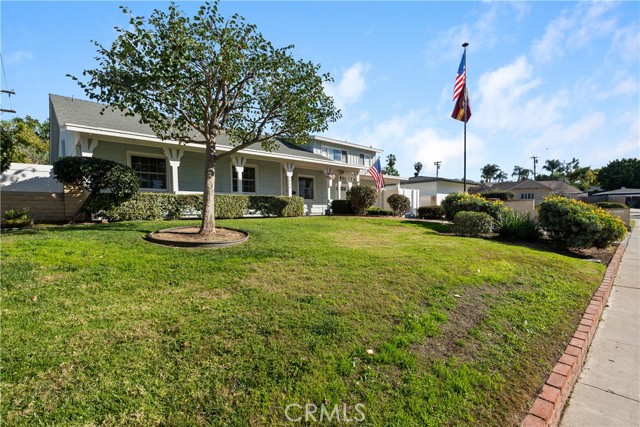 Detail Gallery Image 4 of 31 For 2920 Cheyenne, Riverside,  CA 92506 - 4 Beds | 3 Baths