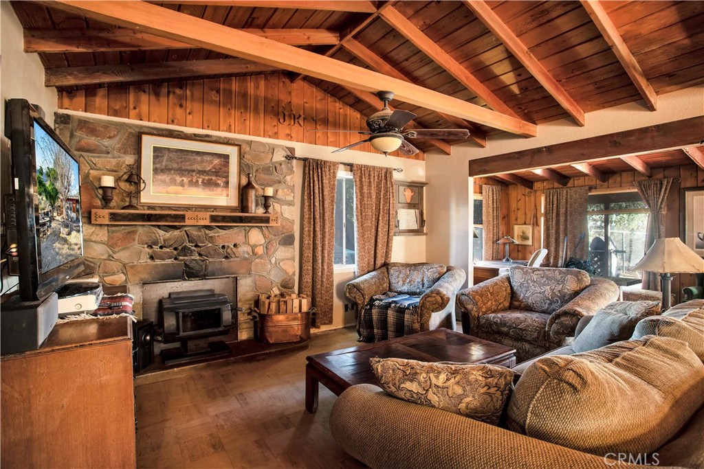 10344 San Gorgonio Avenue, Morongo Valley, CA 92256