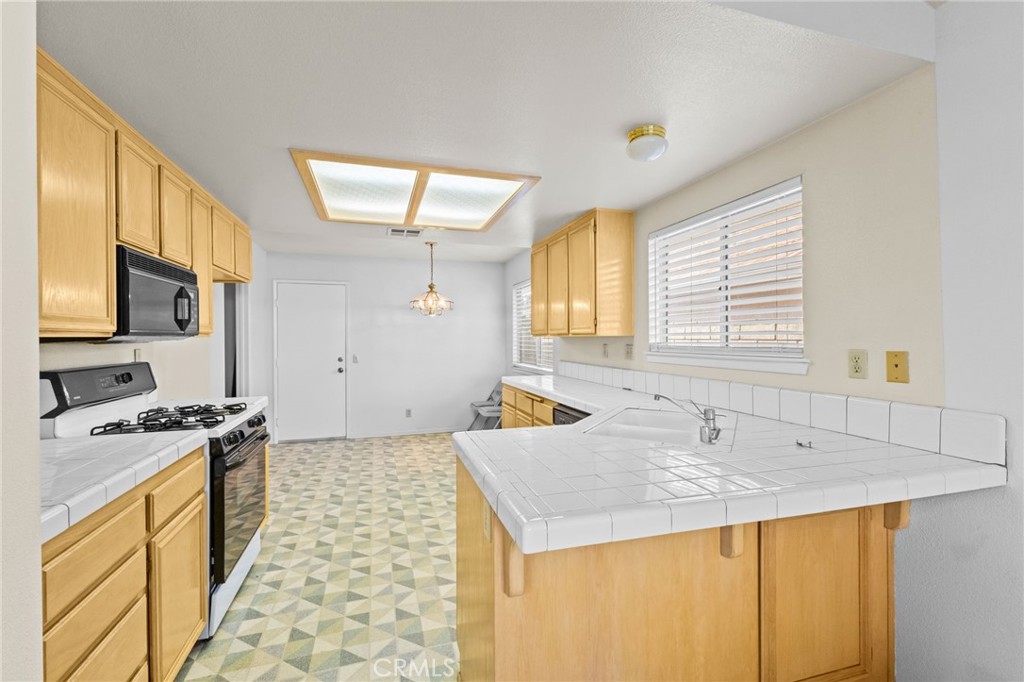 MLS #IG25269359 image #15