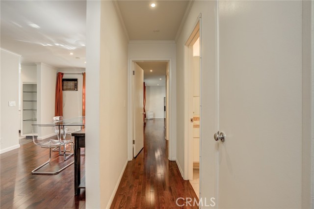 Detail Gallery Image 30 of 44 For 8400 De Longpre Ave #205,  West Hollywood,  CA 90069 - 2 Beds | 2 Baths