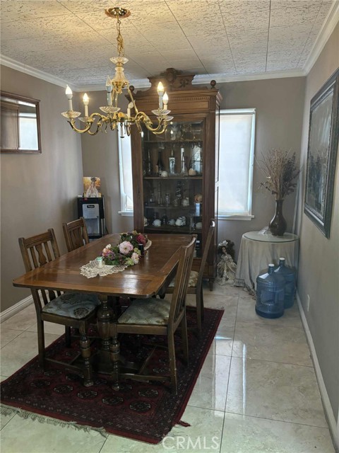 Detail Gallery Image 16 of 28 For 19937 Parthenia St, Northridge,  CA 91324 - 3 Beds | 2 Baths