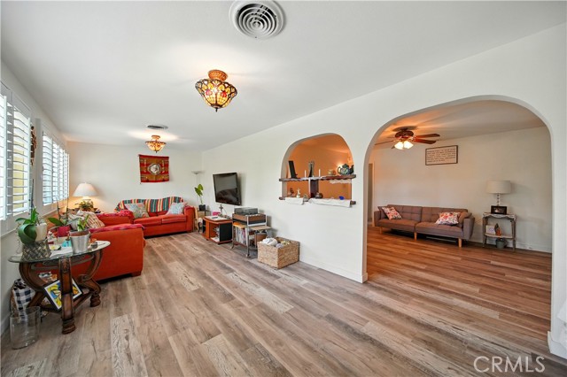 17934 E Newburgh Street, Azusa CA: https://media.crmls.org/medias/46d6f265-1eb9-4165-8d38-b6801f745e2b.jpg