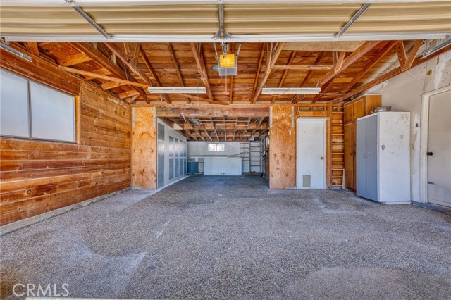 Detail Gallery Image 5 of 24 For 45209 Lorimer Ave, Lancaster,  CA 93534 - 3 Beds | 2 Baths
