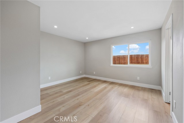 Detail Gallery Image 14 of 30 For 44014 Raysack Ave, Lancaster,  CA 93535 - 4 Beds | 2 Baths