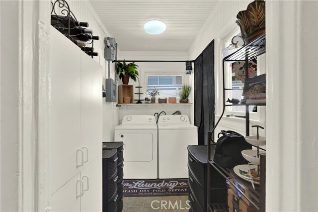834 15th Street, Hermosa Beach CA: https://media.crmls.org/medias/46d7dc67-967a-4423-ae7e-0c8dd7d8a7ac.jpg