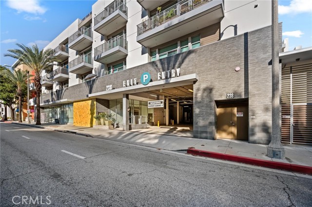 Detail Gallery Image 32 of 38 For 238 S Arroyo Pkwy #401,  Pasadena,  CA 91105 - 2 Beds | 2 Baths