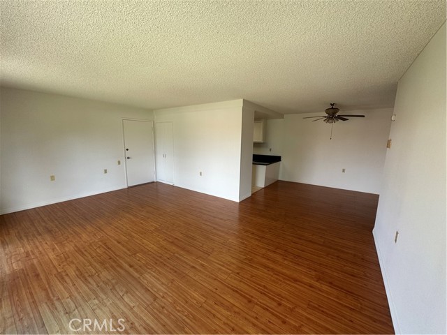 Detail Gallery Image 4 of 8 For 2122 Ronda Granada #P,  Laguna Woods,  CA 92637 - 2 Beds | 2 Baths