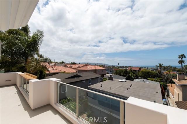 46D935D1 027E 4C60 A491 00D699A72252 627 N Lucia Avenue #B, Redondo Beach, Ca 90277 &Lt;Span Style='Backgroundcolor:transparent;Padding:0Px;'&Gt; &Lt;Small&Gt; &Lt;I&Gt; &Lt;/I&Gt; &Lt;/Small&Gt;&Lt;/Span&Gt;