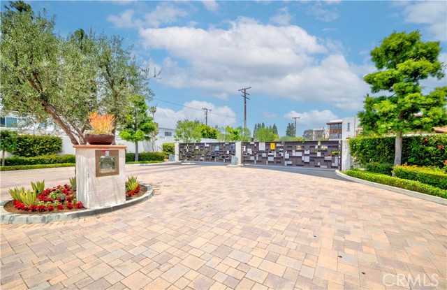 Image 33 of 40 For 9213 Sunshine Place