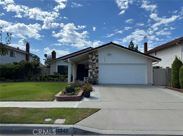 Front Image Thumbnail for CRTR26188607