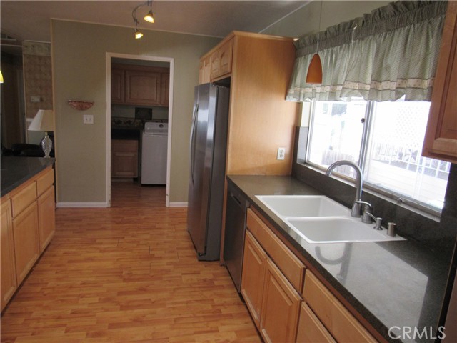 Detail Gallery Image 16 of 28 For 27701 Murrieta Rd #6,  Menifee,  CA 92586 - 2 Beds | 2 Baths