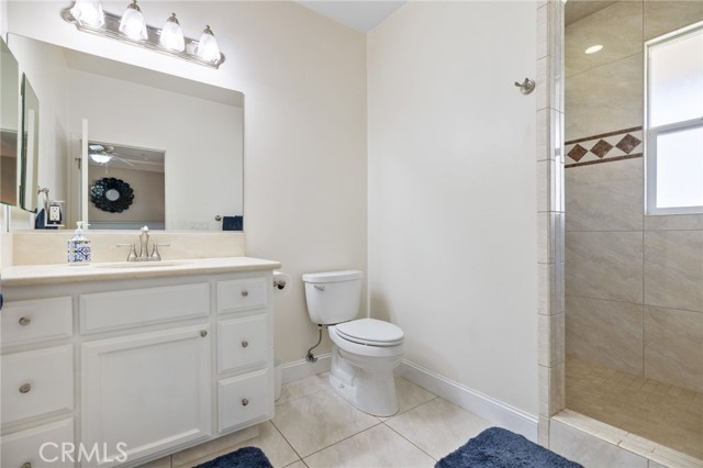 38792 Comanche Point Road, Arvin CA: https://media.crmls.org/medias/46d9bbd5-b18e-4be2-b0a6-1e869c921ada.jpg