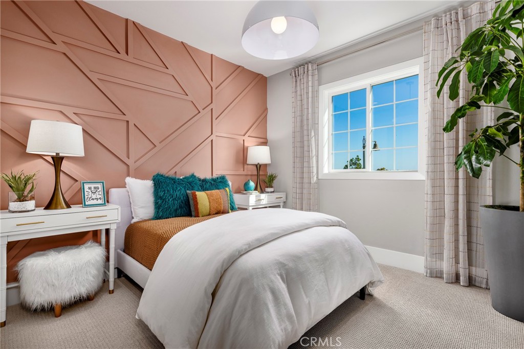 MLS #OC25040907 image #13