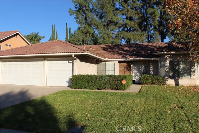 Image 1 of 2 For 24421 Barley