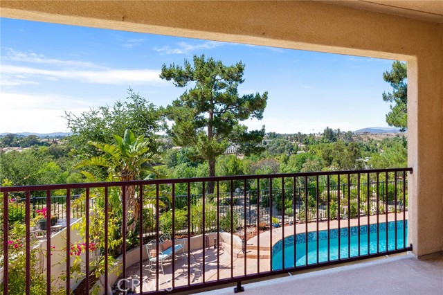 32856 Northshire Circle, Temecula CA: https://media.crmls.org/medias/46db8467-7b66-47ed-9b7d-e0c75779317b.jpg