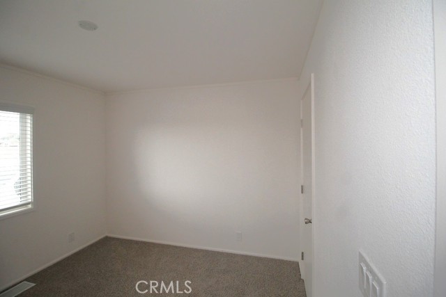 Detail Gallery Image 17 of 29 For 35475 National Trails Hwy #1 #1,  Daggett,  CA 92327 - 3 Beds | 2 Baths