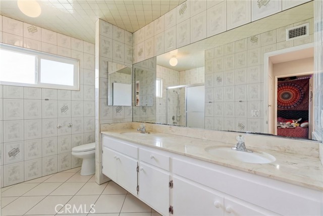 Detail Gallery Image 12 of 22 For 13435 Chase St, Arleta,  CA 91331 - 4 Beds | 2 Baths