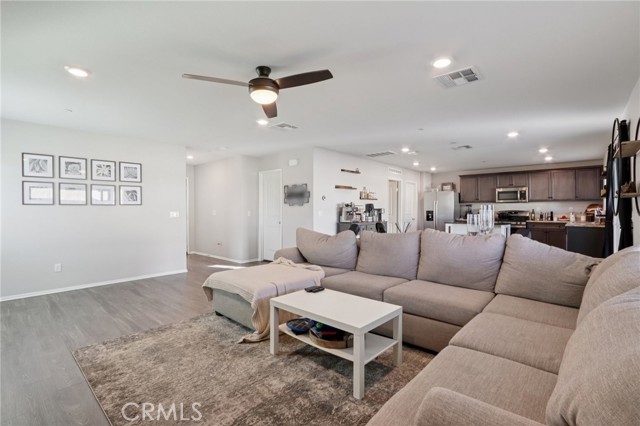 Detail Gallery Image 6 of 35 For 29430 Big Country Court, Winchester,  CA 92596 - 3 Beds | 2/1 Baths