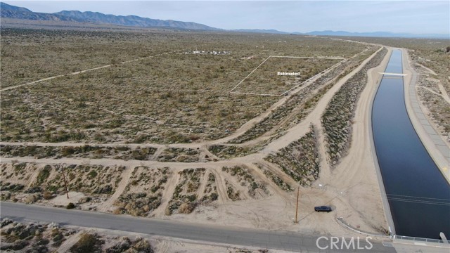 Details for 26000 Avenue W, Llano, CA 93544