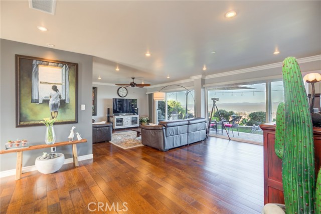 5561 Mistridge Drive, Rancho Palos Verdes, California 90275, 4 Bedrooms Bedrooms, ,2 BathroomsBathrooms,Residential,Sold,Mistridge,PV22000894
