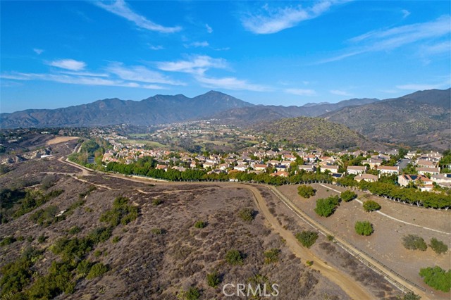 7 Mariposa, Rancho Santa Margarita CA: https://media.crmls.org/medias/46e008f2-b0cc-4a4a-b231-8e5e8b6d3c49.jpg