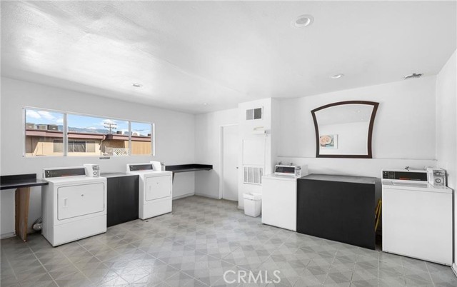 Detail Gallery Image 27 of 28 For 310 N Jackson St #104,  Glendale,  CA 91206 - 2 Beds | 2 Baths