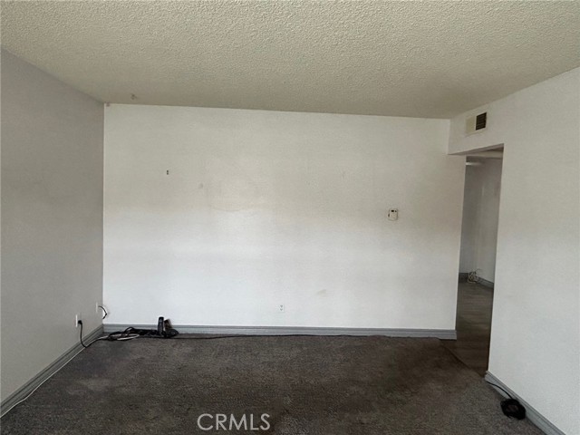 Detail Gallery Image 14 of 20 For 17513 Keene Ave, Carson,  CA 90746 - 4 Beds | 2 Baths