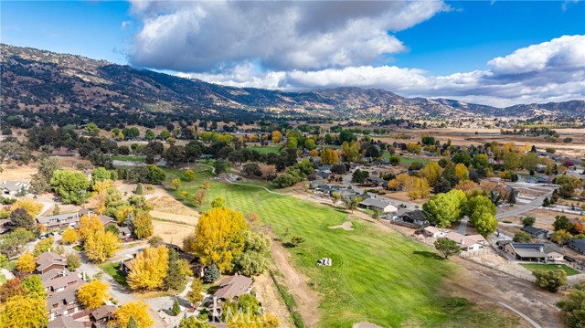 Detail Gallery Image 34 of 34 For 1 Cloverleaf Ct, Tehachapi,  CA 93561 - 3 Beds | 2 Baths