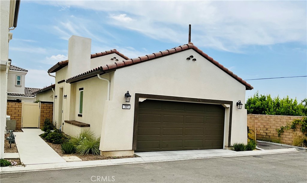 365 Huntington Court