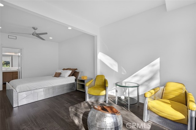 Detail Gallery Image 12 of 24 For 491 Morning Canyon #3,  Corona Del Mar,  CA 92625 - 3 Beds | 2/1 Baths