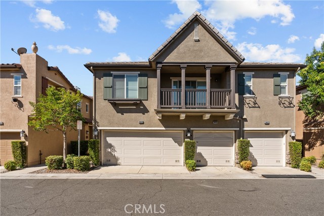 28433 Casselman Ln, Saugus, CA 91350