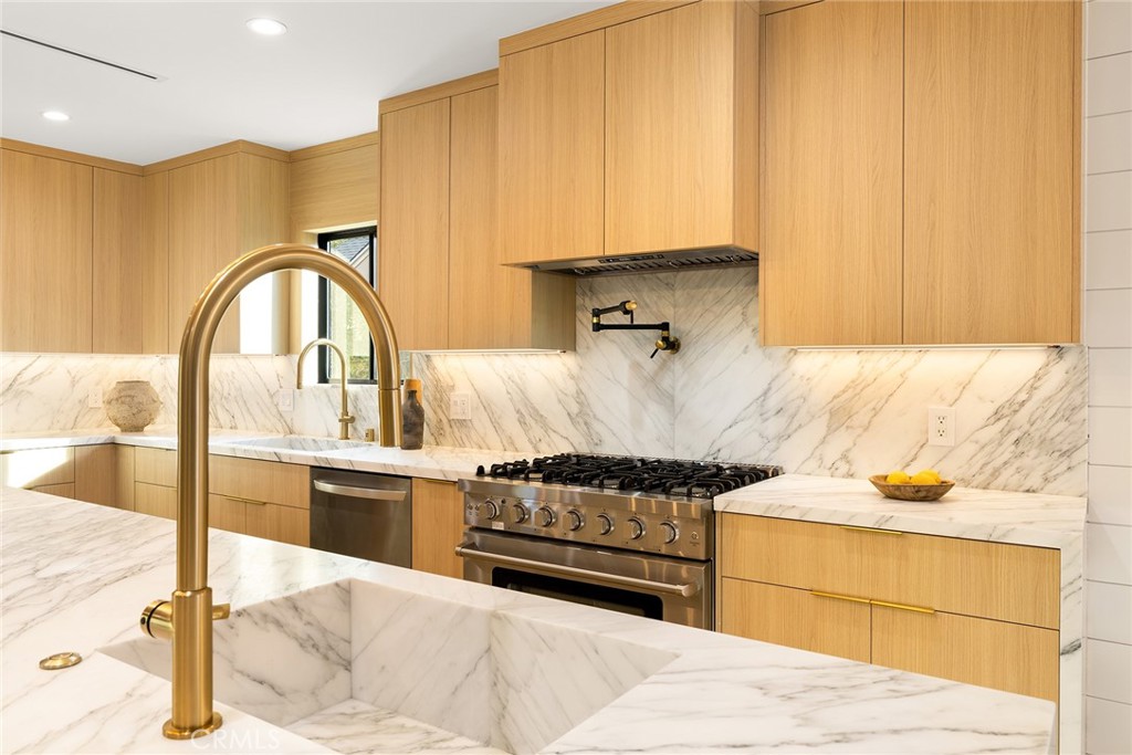 5721 Lemona AvenueSherman Oaks img 29