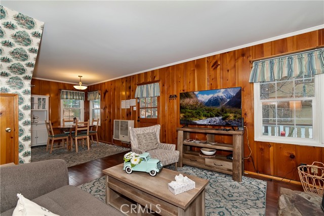 Detail Gallery Image 15 of 33 For 41496 Oak, Big Bear Lake,  CA 92315 - 2 Beds | 1/1 Baths