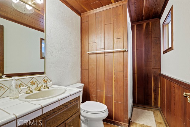 Detail Gallery Image 33 of 69 For 236 North Grass Valley Road, Lake Arrowhead,  CA 92352 - 4 Beds | 5 Baths