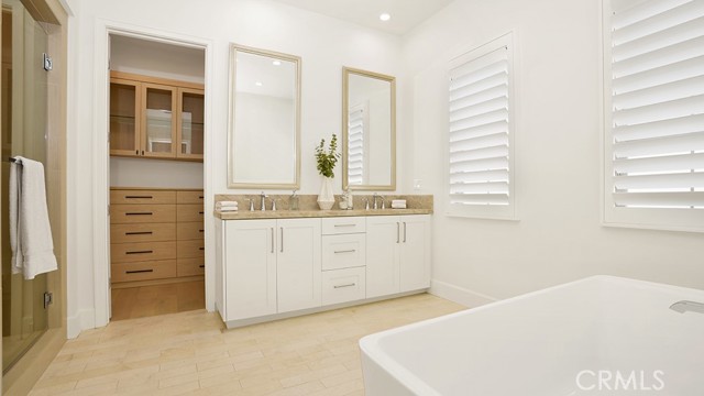 218 Coal Mine, Irvine CA: https://media.crmls.org/medias/46e410d8-ef7e-47c2-9a44-7a1a08efed0a.jpg