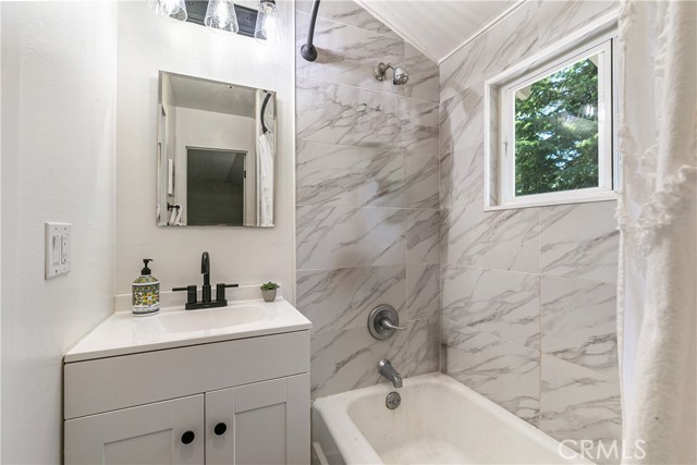 Detail Gallery Image 18 of 34 For 568 Grass Valley Rd, Lake Arrowhead,  CA 92352 - 4 Beds | 2 Baths