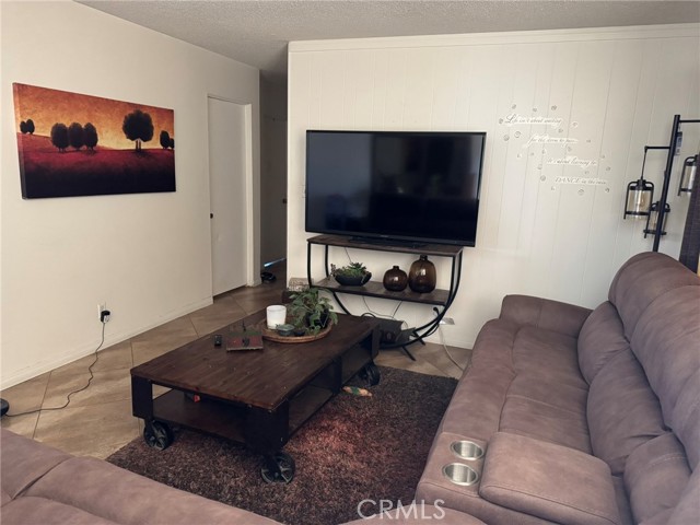 Detail Gallery Image 5 of 14 For 46520 Grand St, Indio,  CA 92201 - 4 Beds | 2 Baths