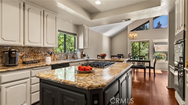 Detail Gallery Image 27 of 75 For 1204 W Sunset Dr, Redlands,  CA 92373 - 4 Beds | 4 Baths